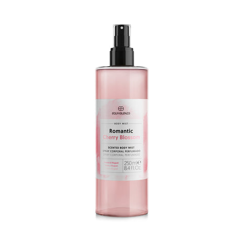 Body Mist Romantic Cherry Blossom (flor de cerezo, fresia y lirio) 250ml